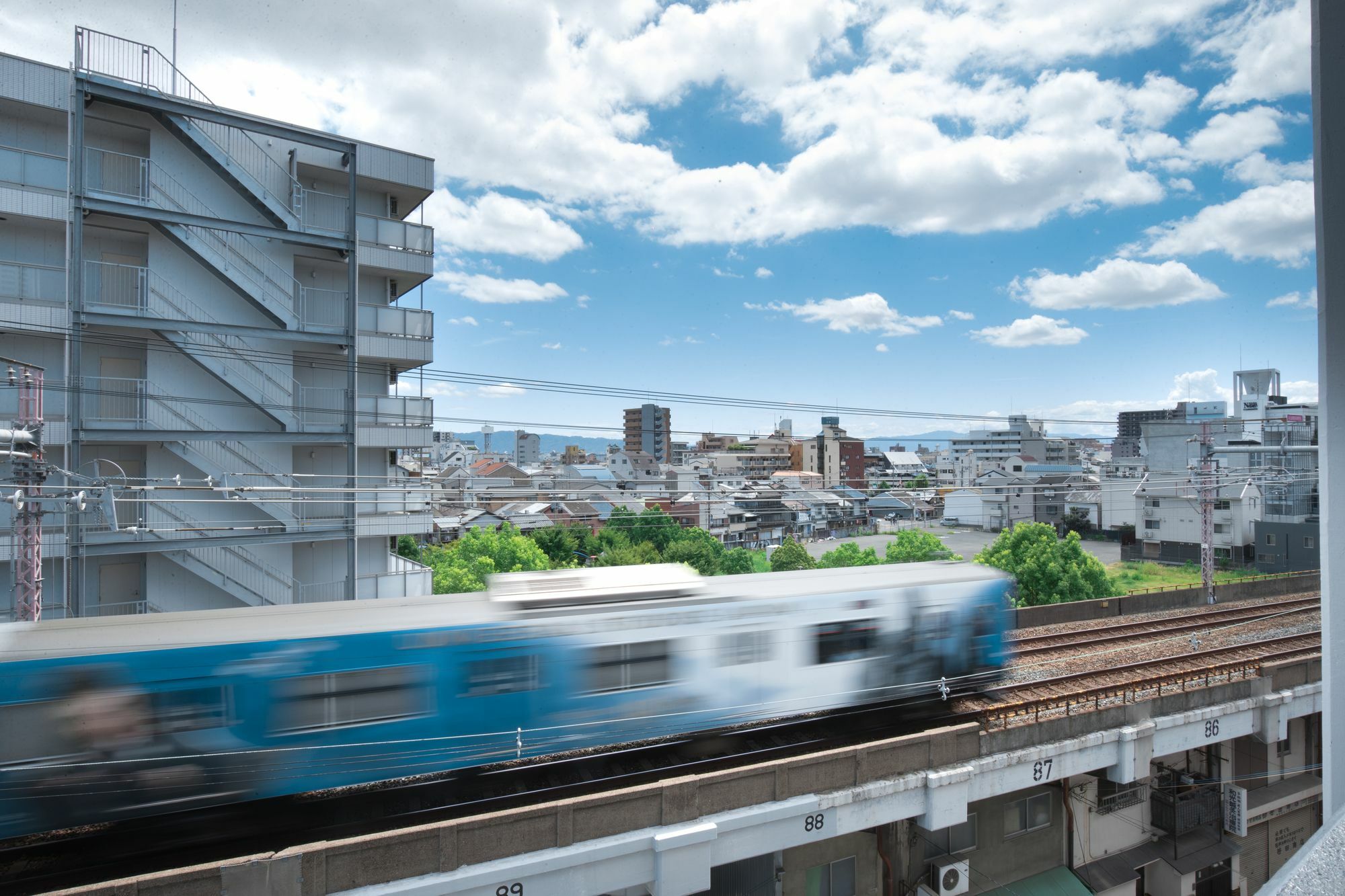 Uro Apartment Osaka Eksteriør billede