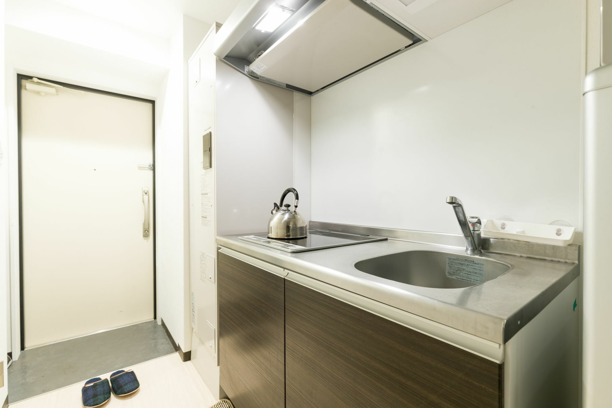 Uro Apartment Osaka Eksteriør billede